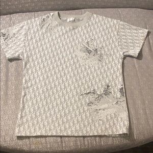 Authentic Dior T-shirt/ sweater.